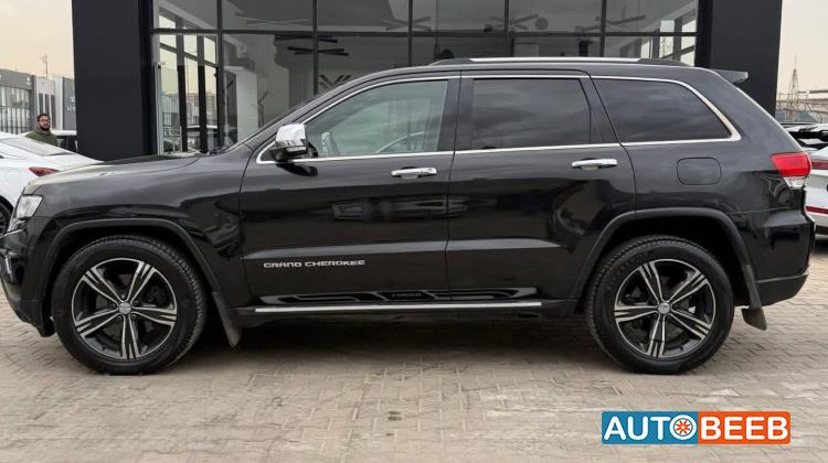 جيب جراند شيروكي 2014