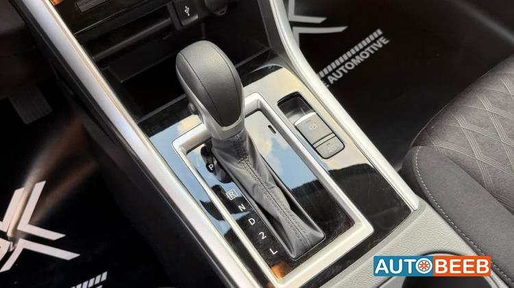 Mitsubishi Xpander 2024