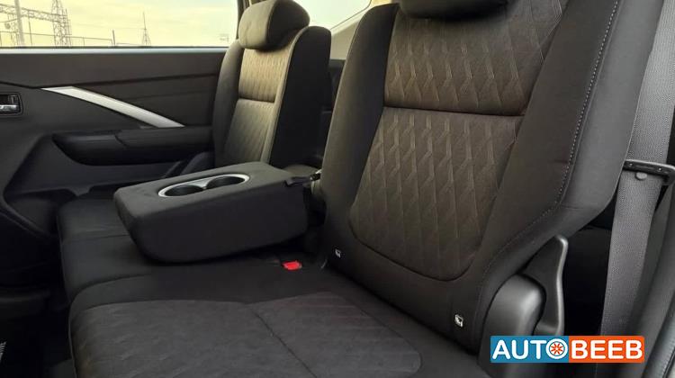 Mitsubishi Xpander 2024