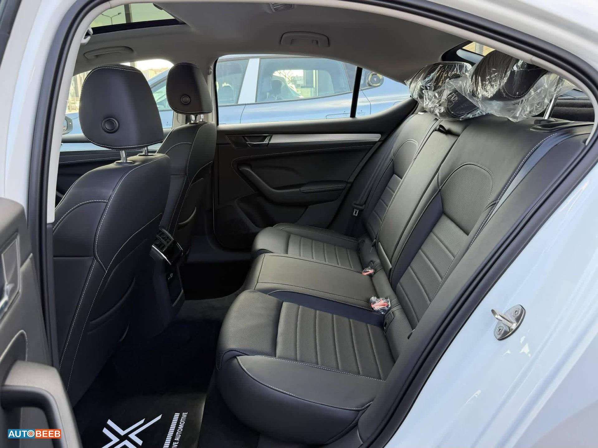 سكودا سوبرب 2025