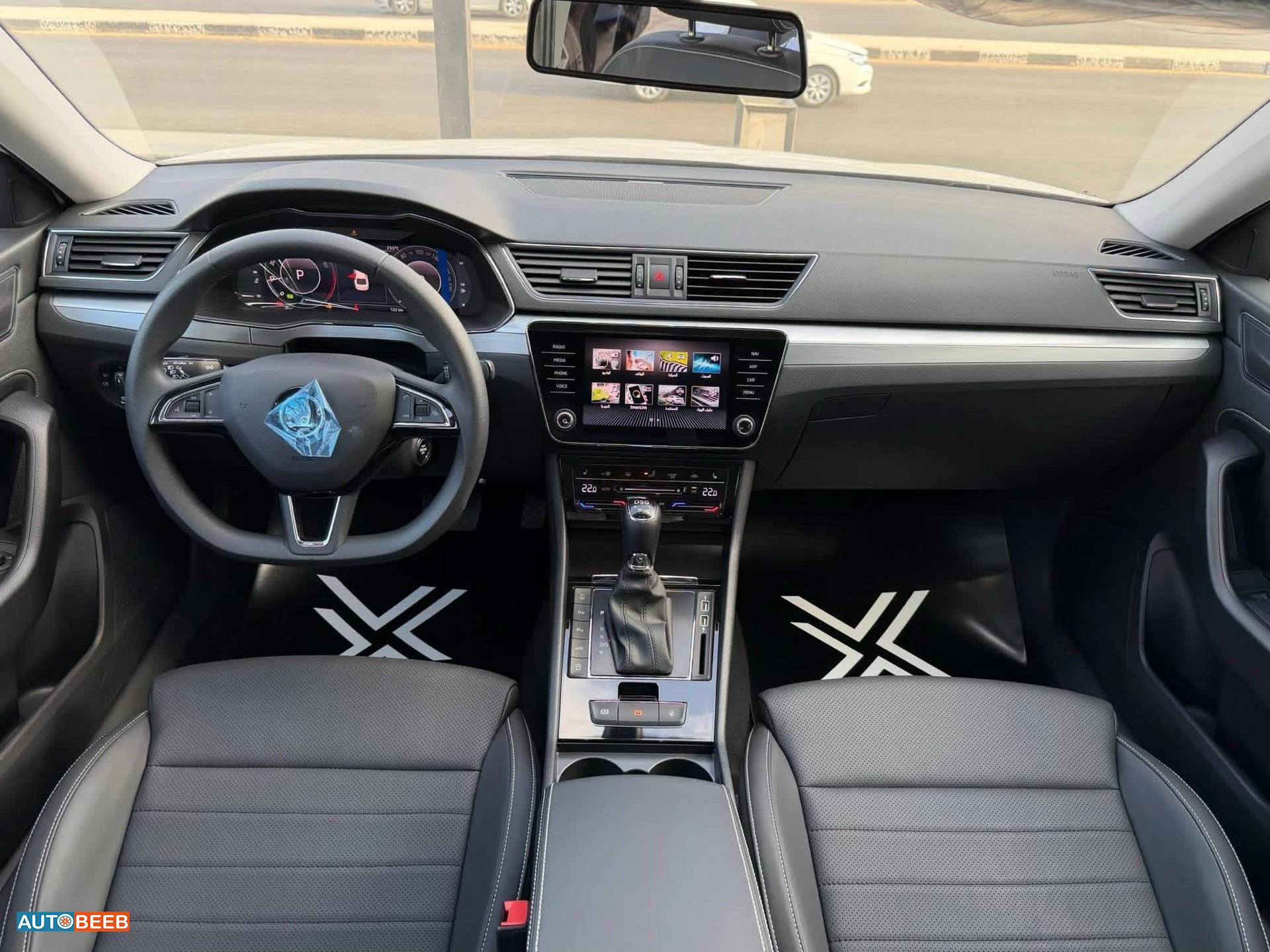 سكودا سوبرب 2025