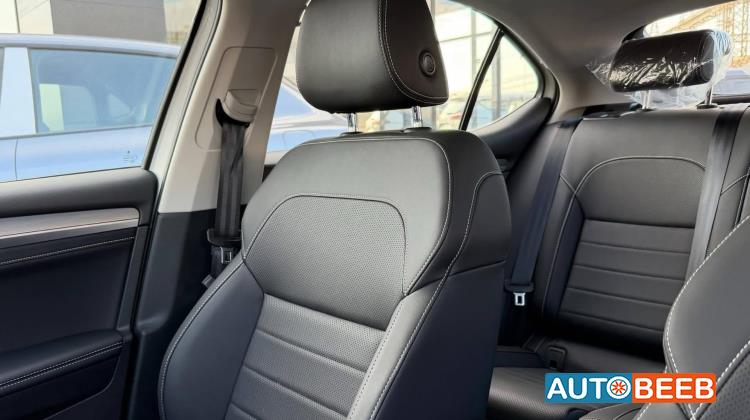 سكودا سوبرب 2025