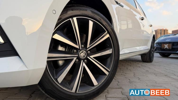 سكودا سوبرب 2025