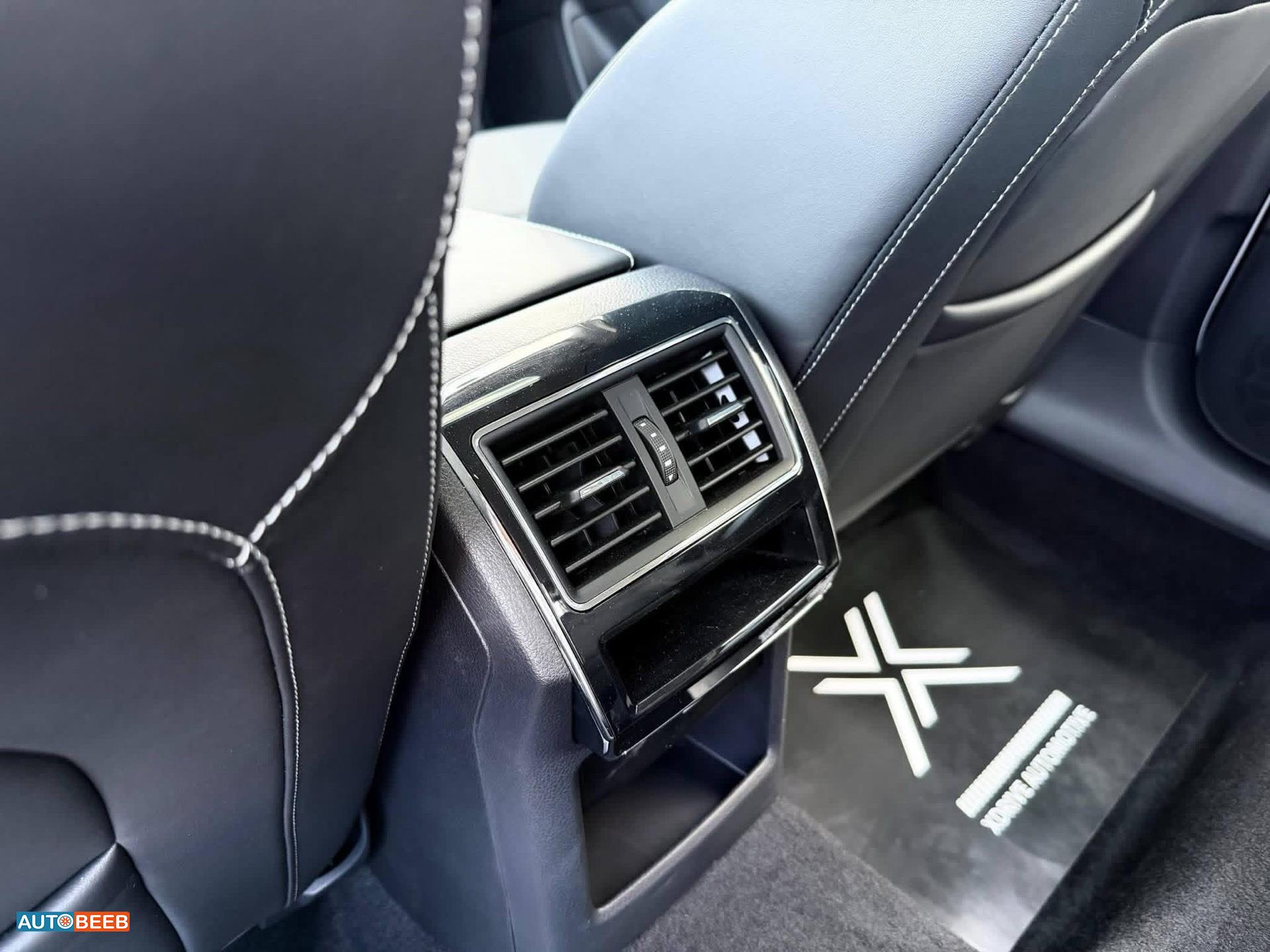 سكودا سوبرب 2025