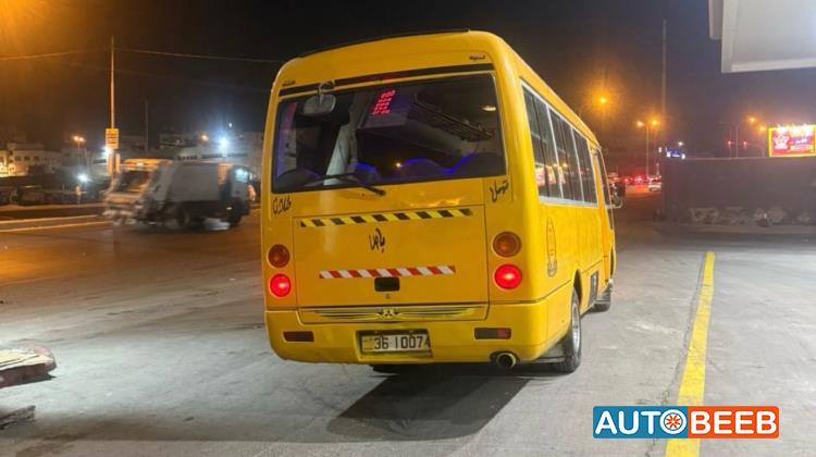 ميني باص ميتسوبيشي 2005