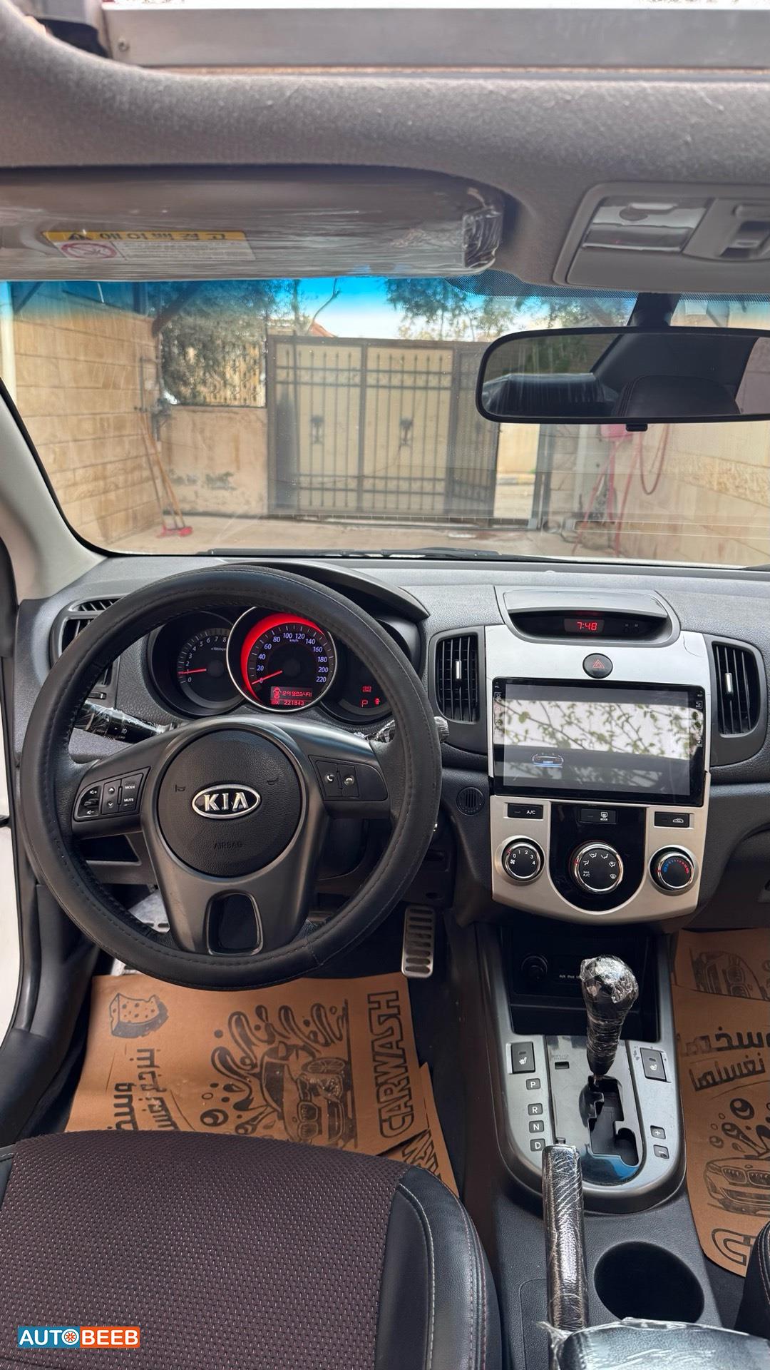 كيا فورتي 2010