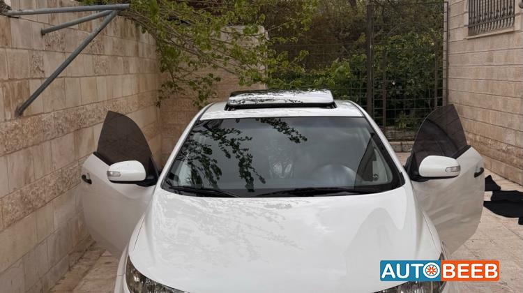 كيا فورتي 2010