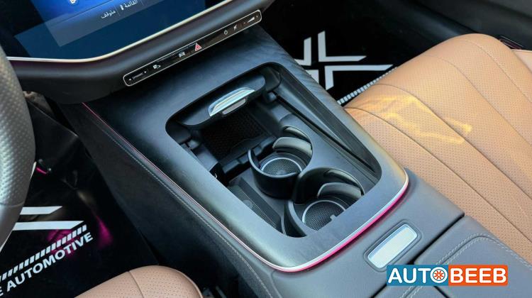 مرسيدس بنز E200 2025