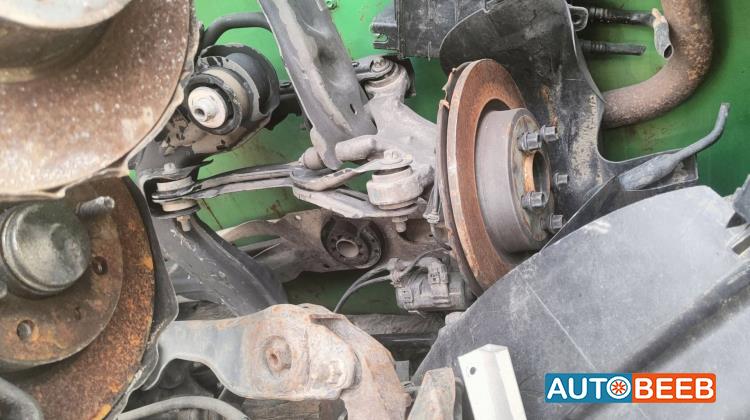 دنجل خلفي مرسيدس b250 2015 2016 2017