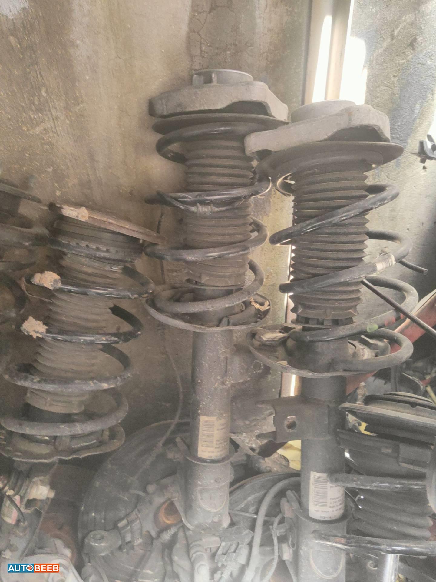 صنوبرص أمامي مرسيدس b250 2015 2016 2017