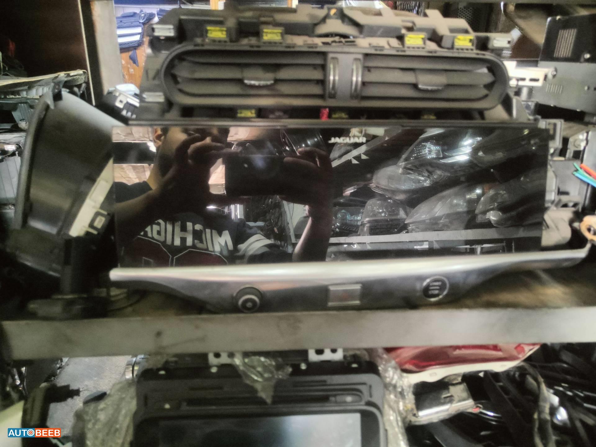 Electronics DVD Player Jaguar E-Pace