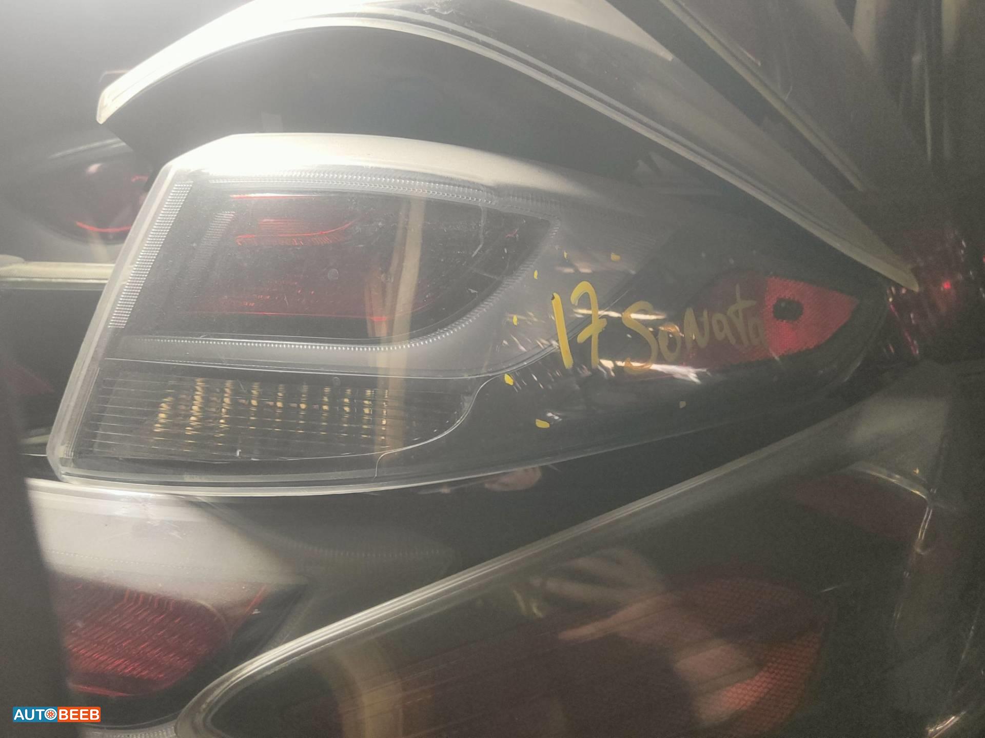 ضوء خلفي يمين شمال هيونداي سوناتا 2016 2017