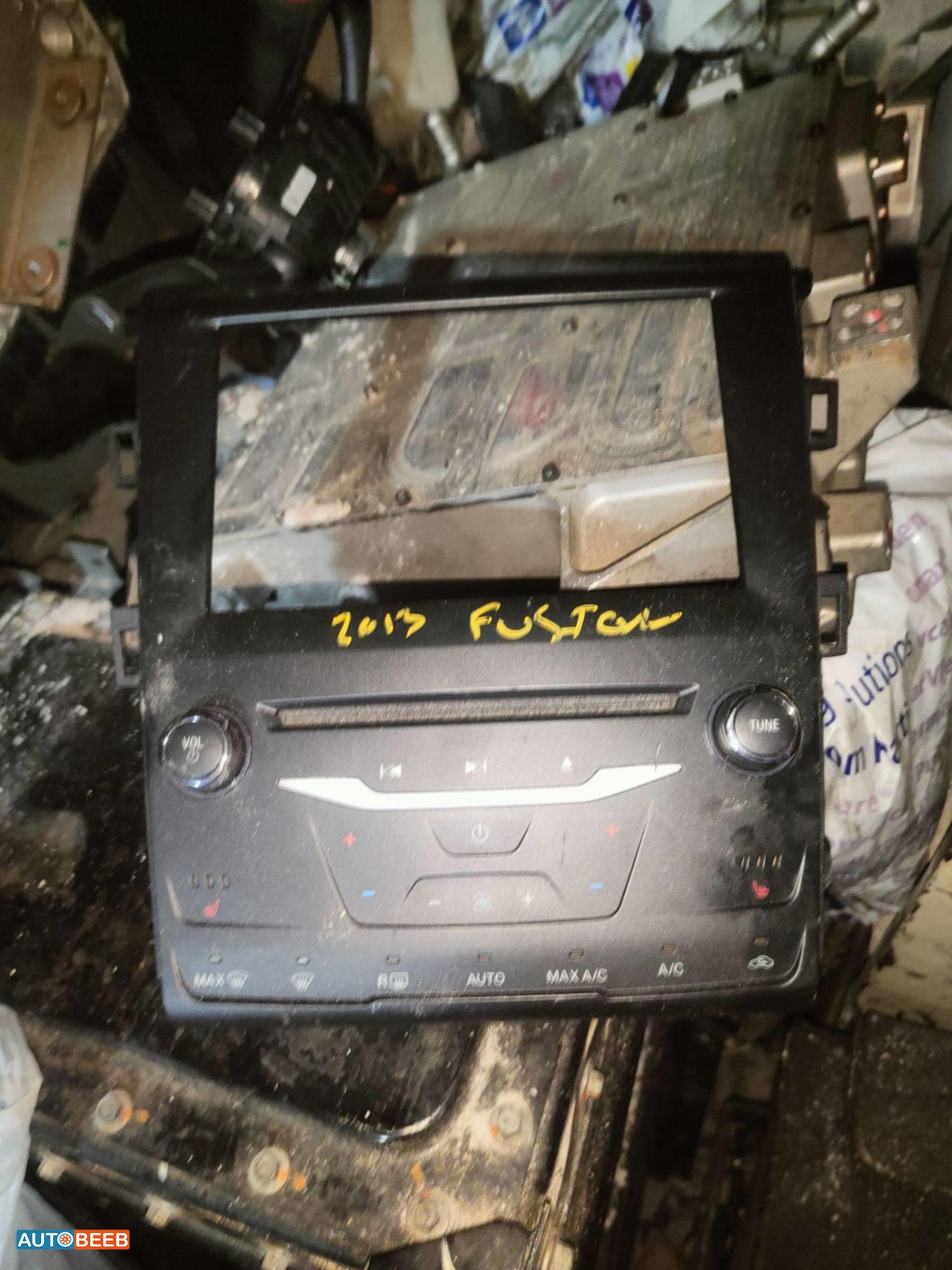 Cabin  Dashboard Ford Fusion