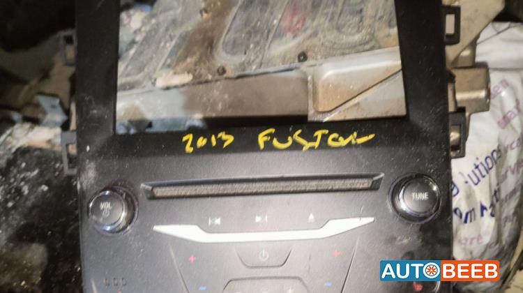 Cabin  Dashboard Ford Fusion