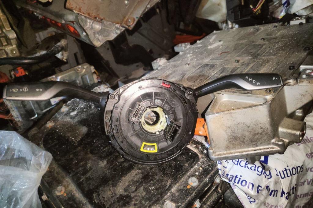 Cabin  Control buttons Tesla S