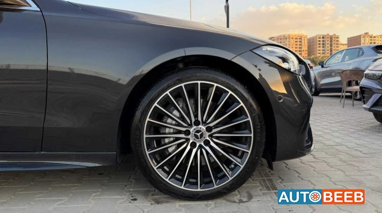 Mercedes Benz C200 2026