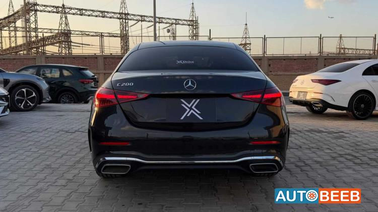 Mercedes Benz C200 2026