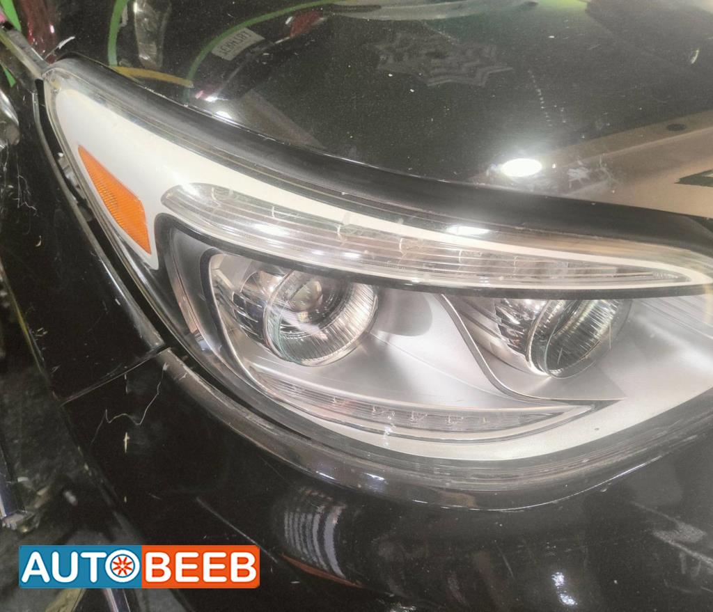 ضوء امامي يمين كيا سول 2018 2019