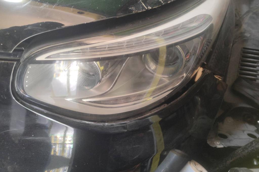 ضوء امامي شمال كيا سول 2018 2019