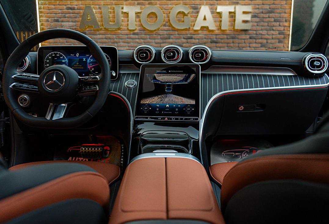 Mercedes Benz C200 2025