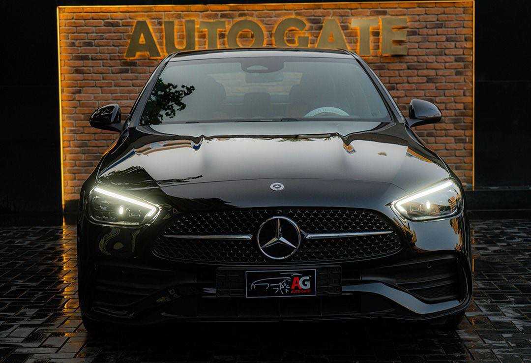 Mercedes Benz C200 2025