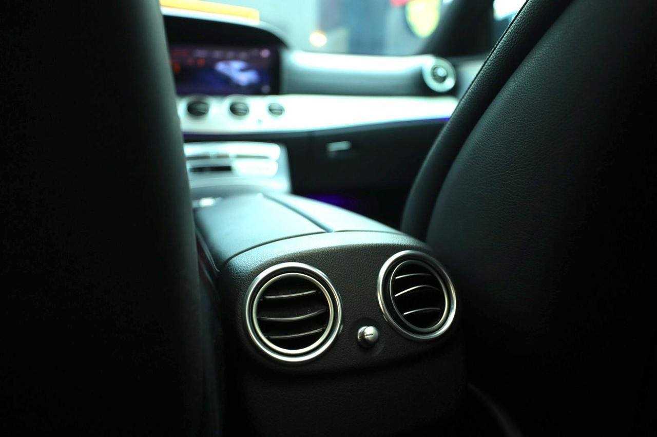 Mercedes Benz E200 2022