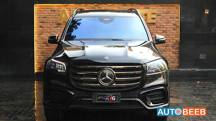 Mercedes Benz GLS580 2025