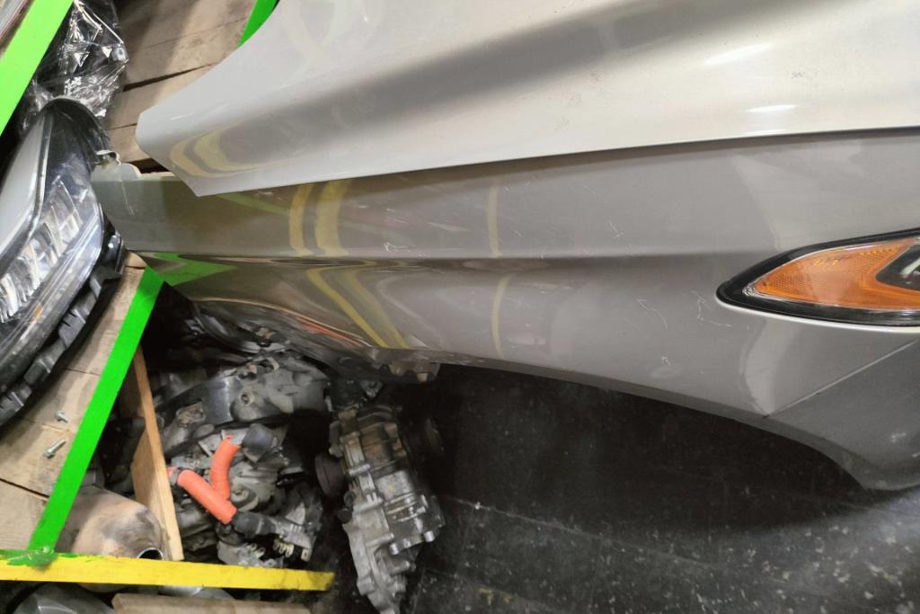 Body  Fenders  Ford Fusion