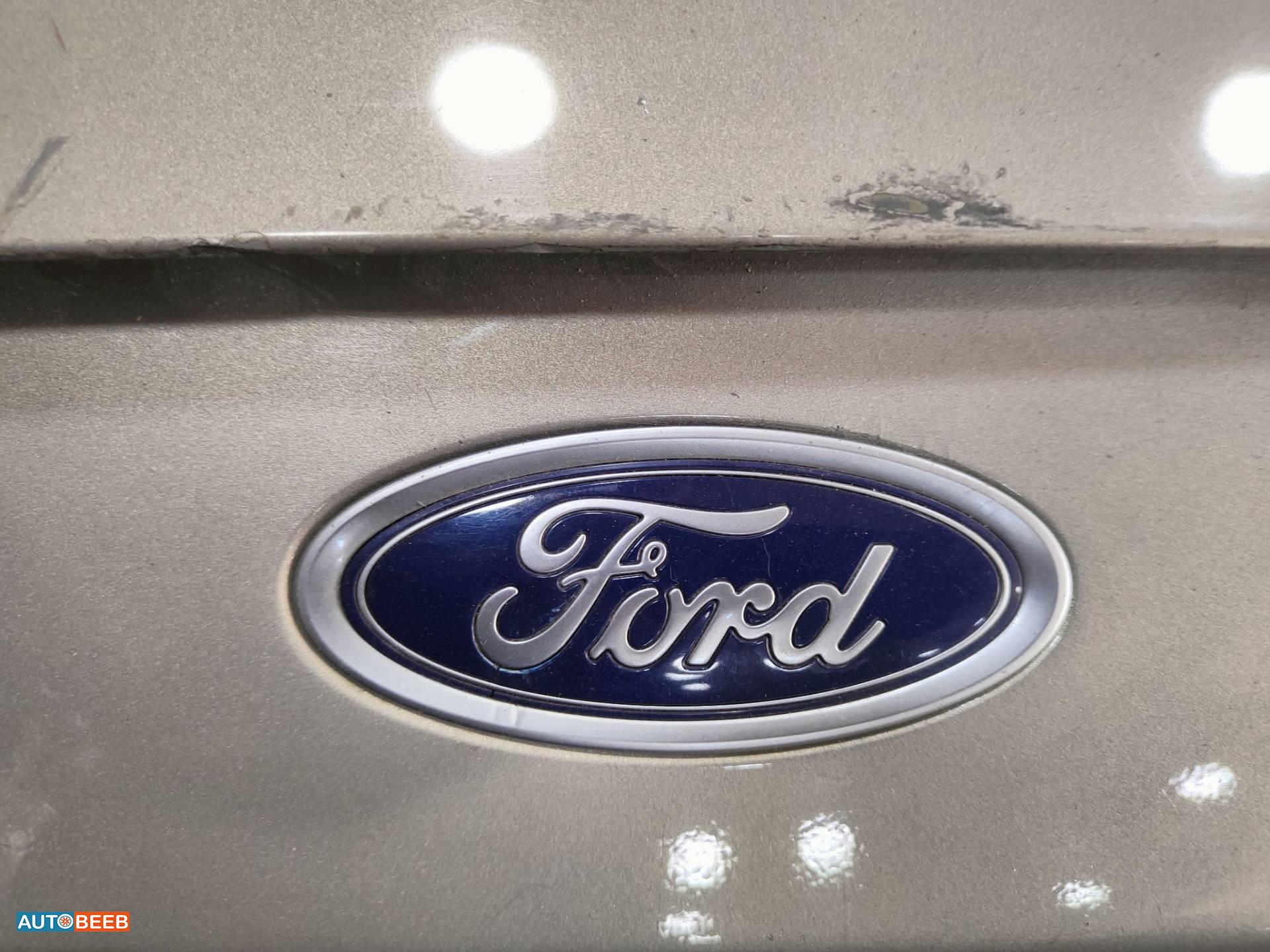 Body  Emblems Ford Fusion