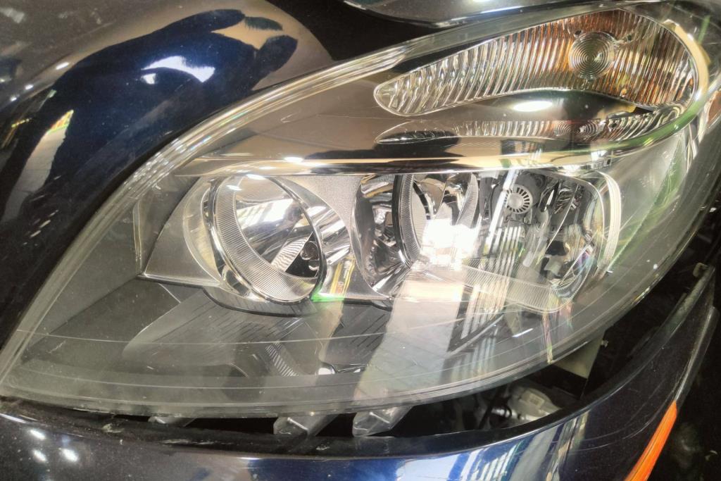 Lights Front light Mercedes Benz B250