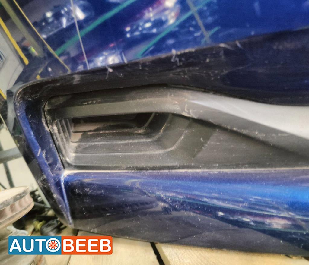 Body  Bumper Nissan Leaf