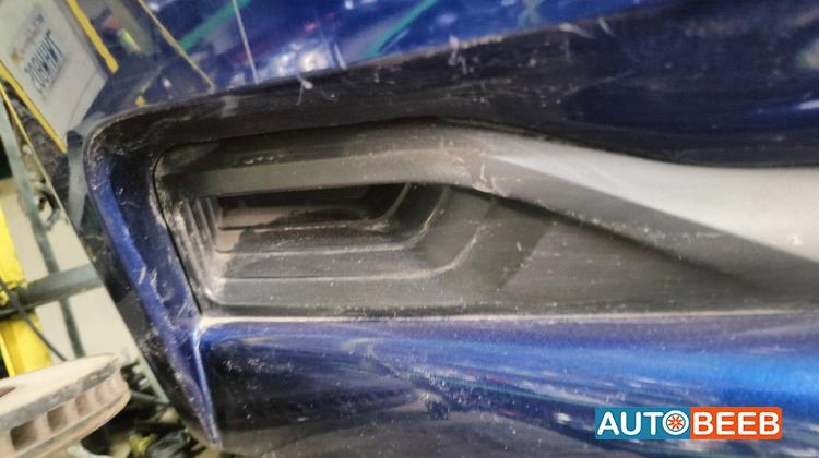 Body  Bumper Nissan Leaf