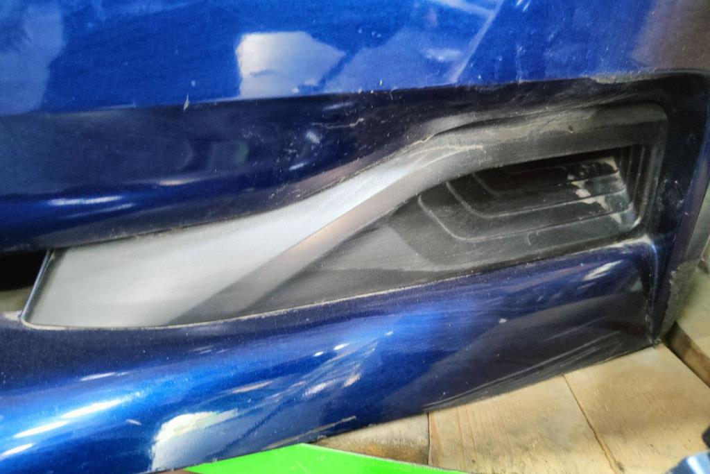 Body  Bumper Nissan Leaf