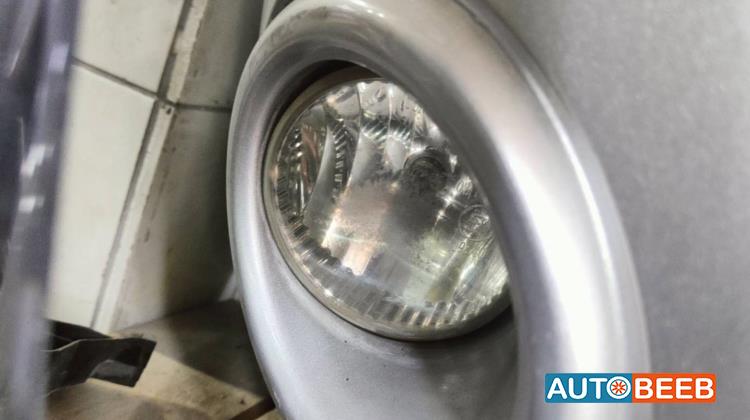 كشاف امامي يمين فورد اسكيب 2008 2009 2010 2011