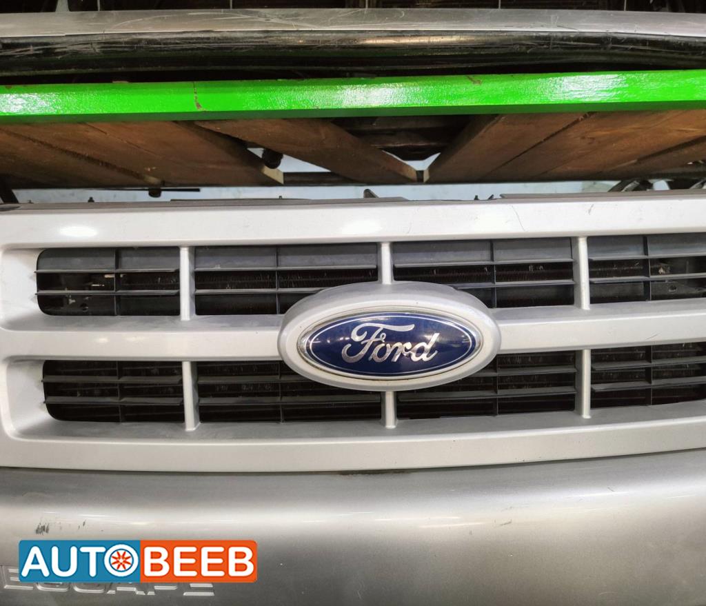 Body  Grilles Ford Escape