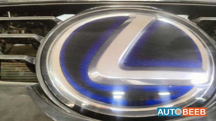 Body  Emblems Lexus CT200