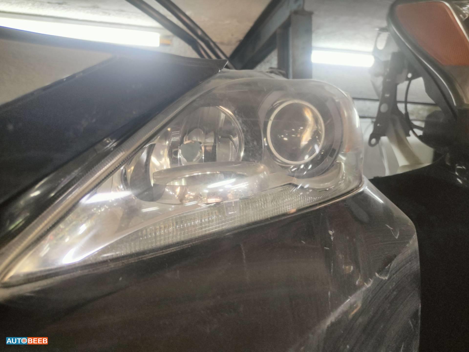 Lights Front light Lexus CT200