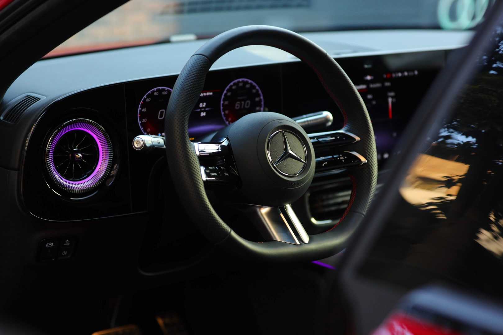 Mercedes Benz CLA250 2025