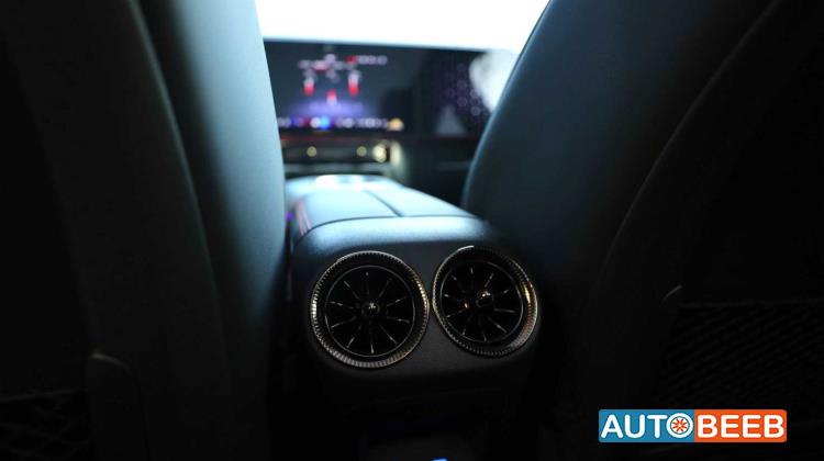 Mercedes Benz CLA250 2025