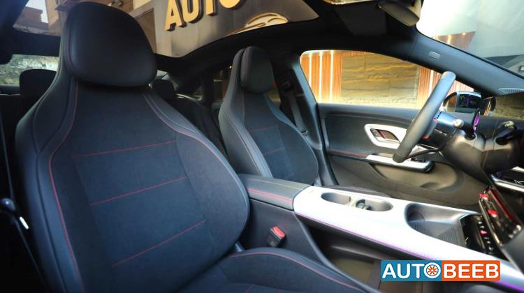 Mercedes Benz CLA250 2025