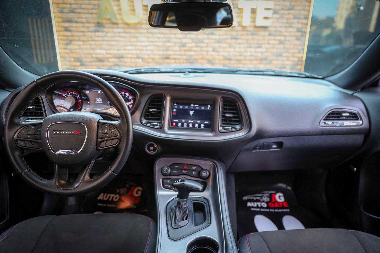 Dodge Challenger 2023