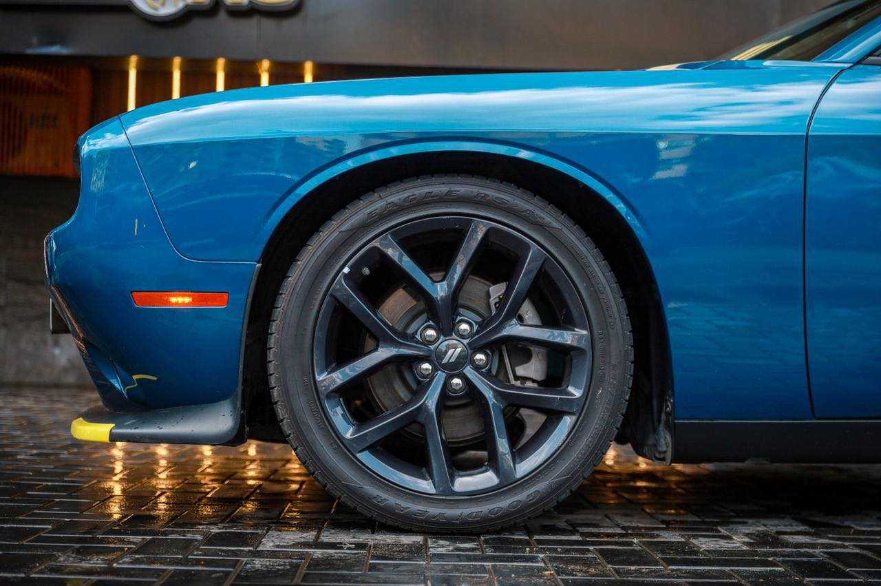 Dodge Challenger 2023