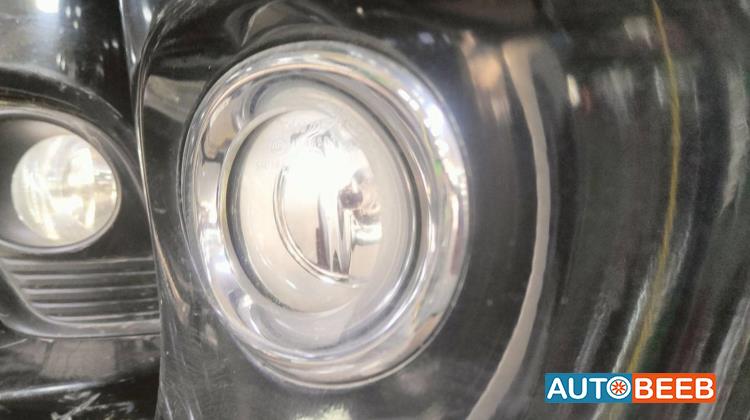 Lights Spotlight Lexus HS250h