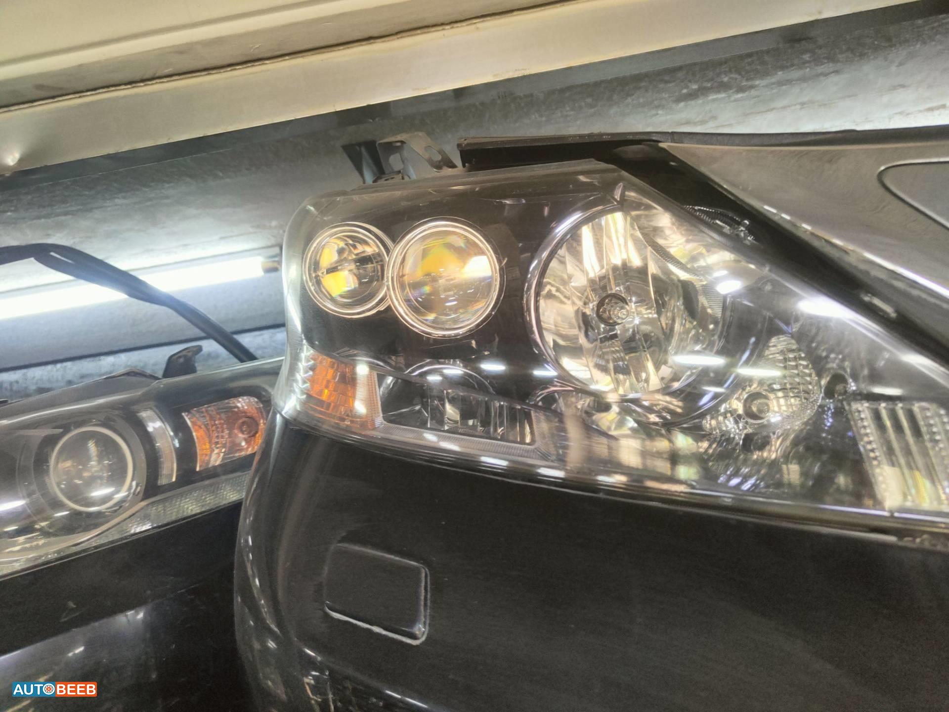 Lights Front light Lexus HS250h