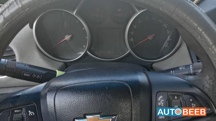 Chevrolet Cruze 2012