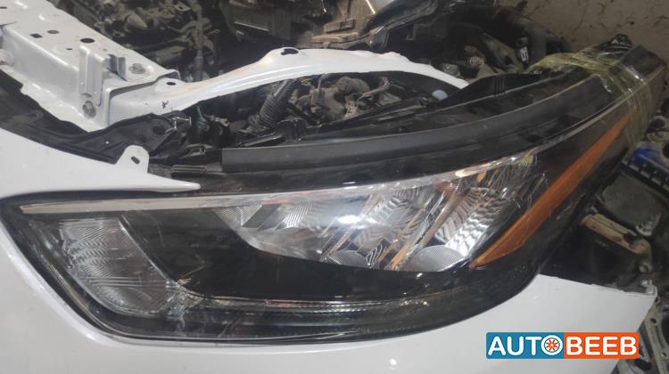Lights Front light Toyota Highlander