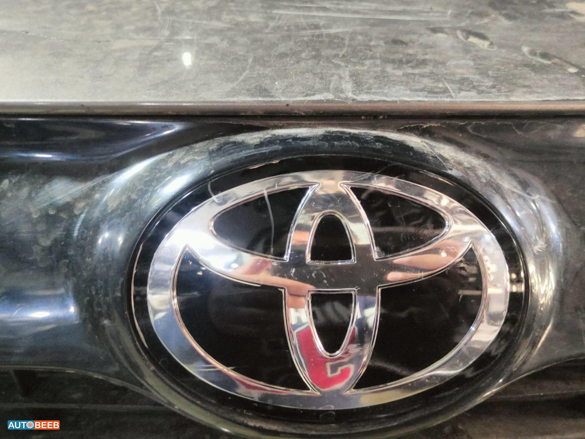 شعار طمبون امامي تويوتا فنزا 2020 2021 2022