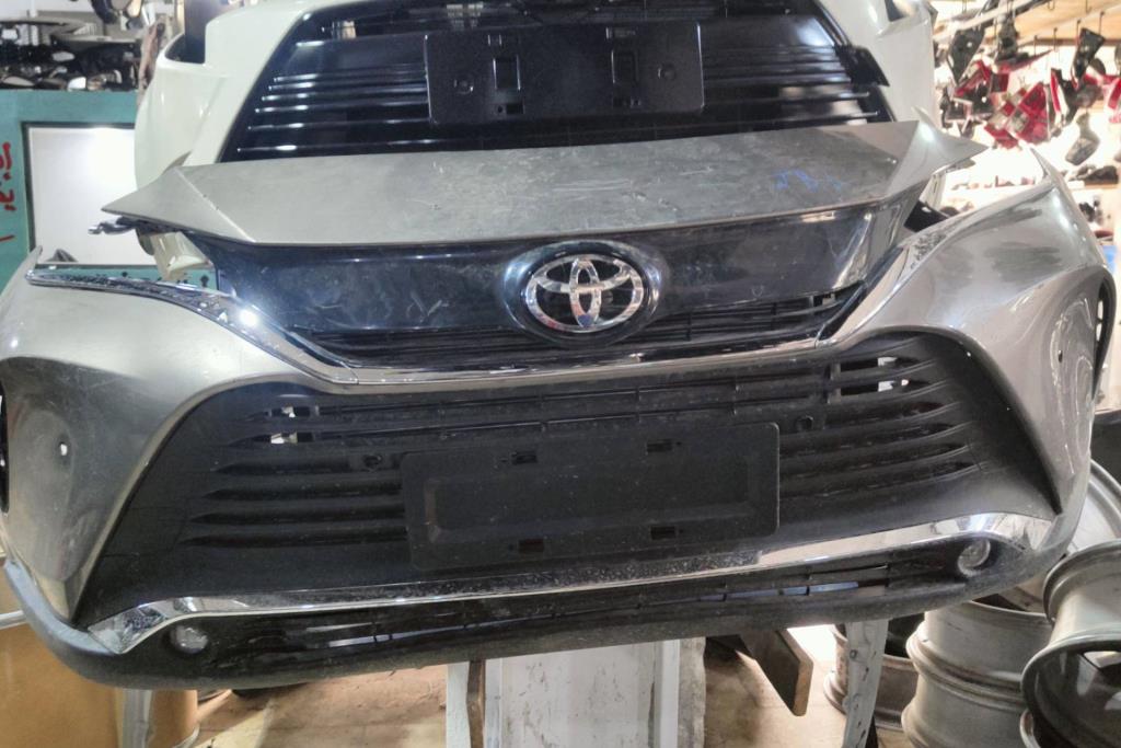 طمبون امامي تويوتا فنزا 2020 2021 2022