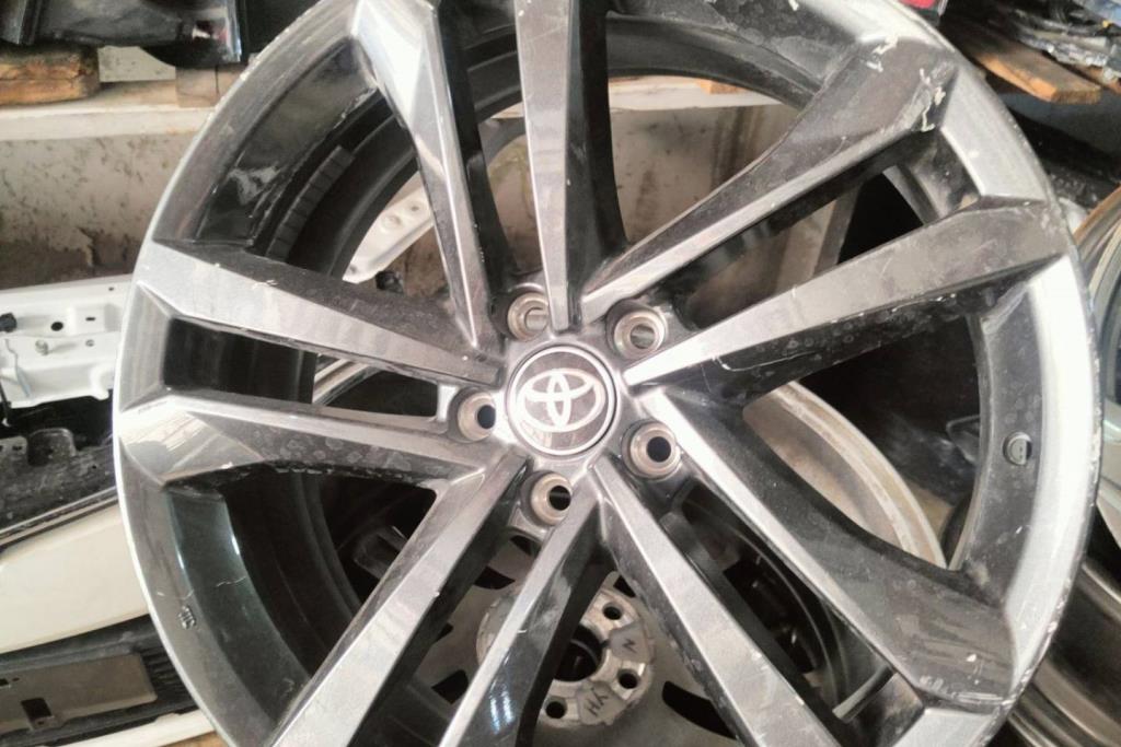 طقم جنطات لكزس nx قياس 21