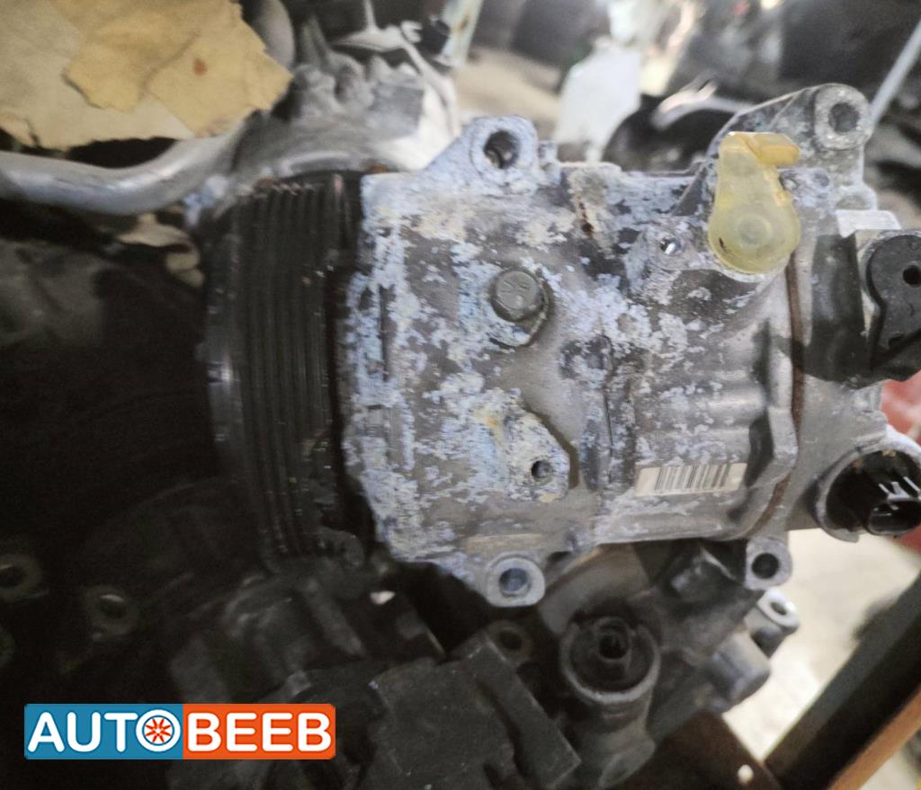 غطاء علبه فيوزات تويوتا كامري 2017 2018 2019